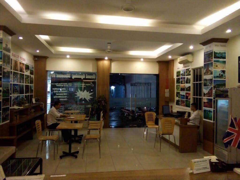 Reddoorz @ Pham Ngu Lao Street 3 Hotel Ho Chi Minh City Exterior photo